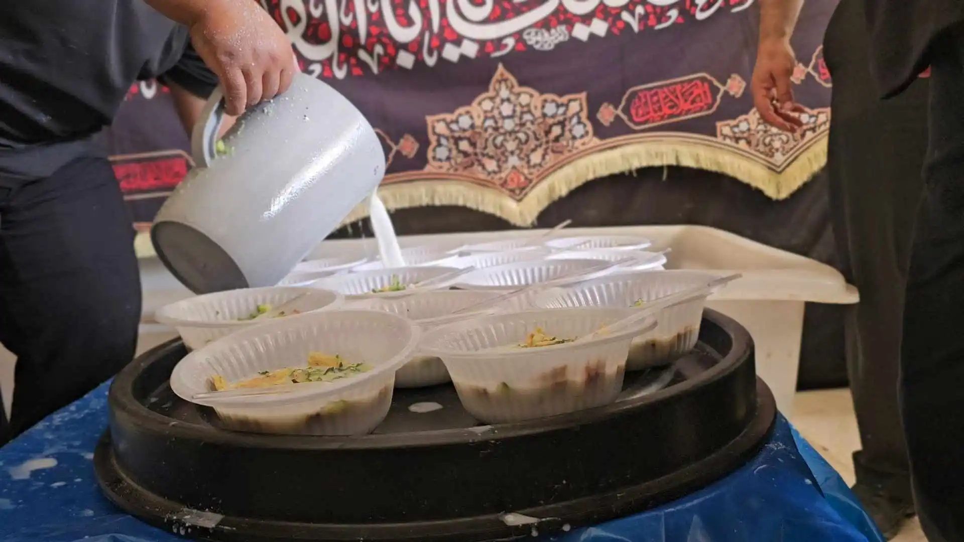 خدمت‌رسانی و پذیرایی از زائران، تصویر ۱۳ از ۲۲
