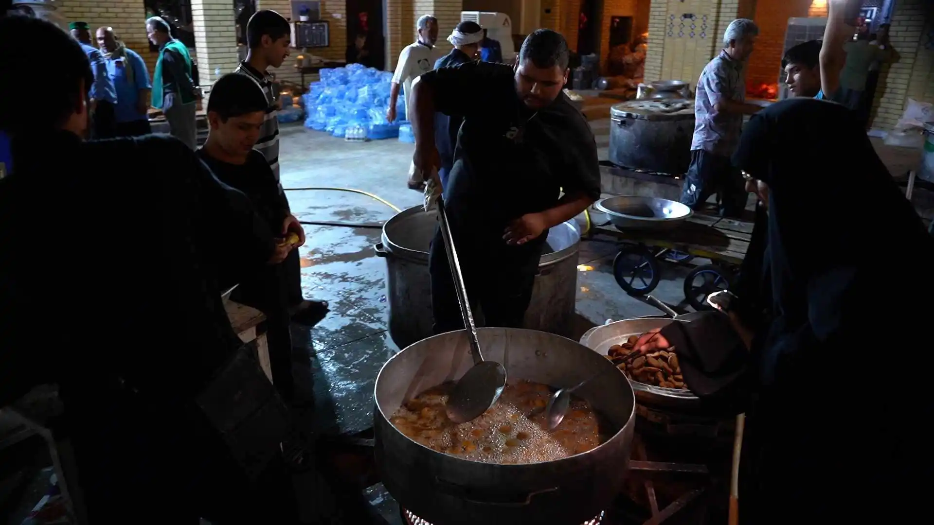 خدمت‌رسانی و پذیرایی از زائران، تصویر ۱۶ از ۲۲