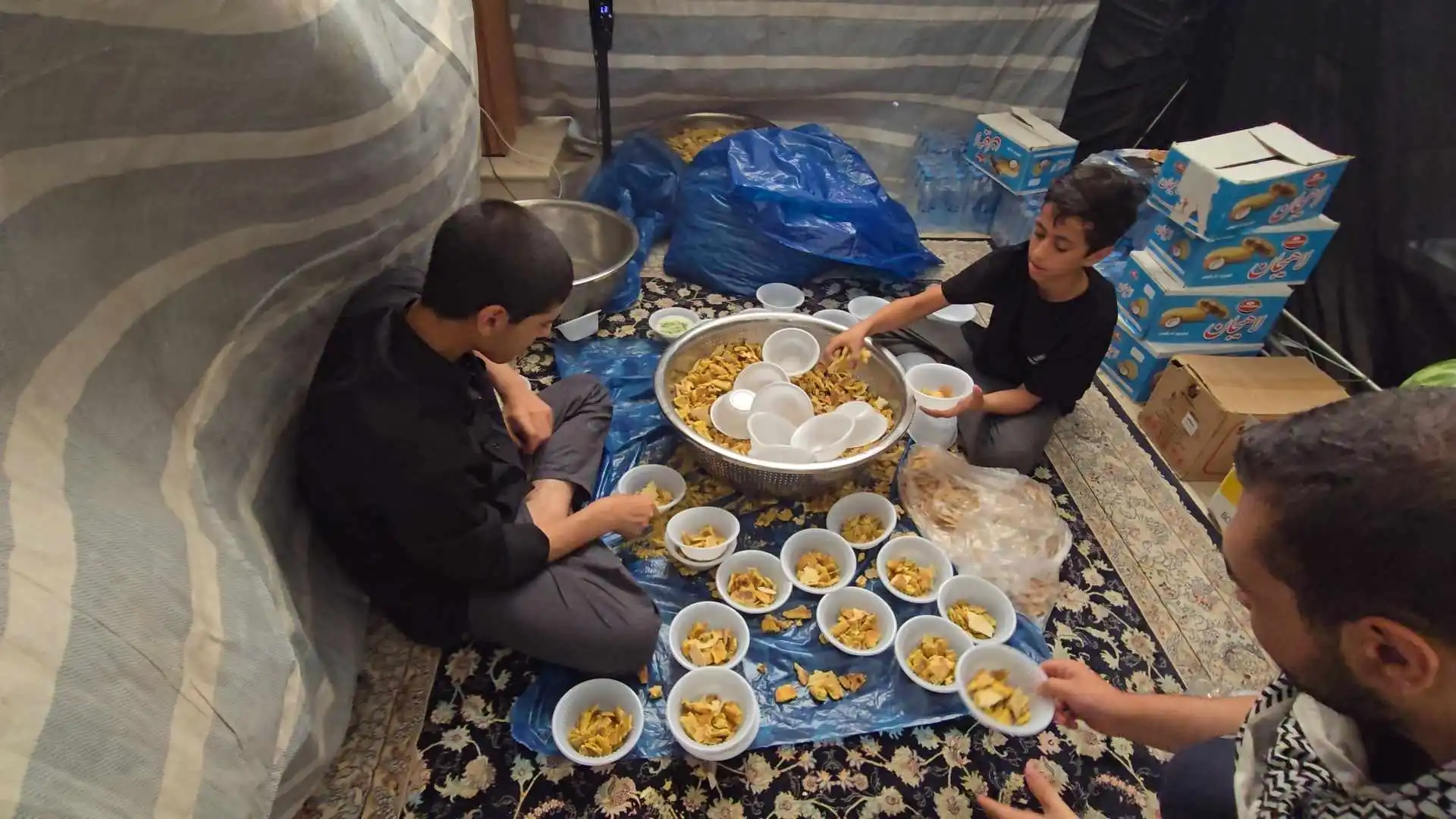 خدمت‌رسانی و پذیرایی از زائران، تصویر ۱۹ از ۲۲